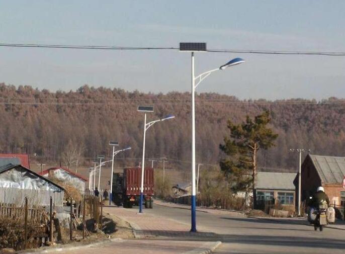 20瓦太陽(yáng)能路燈