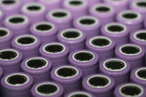 鋰電池組批發(fā)價(jià)格是多少錢(qián)呢