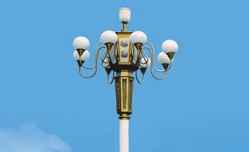 ���A��r����͈DƬ���r��