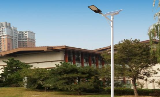 ��Ƭ�Ο�С��̫���·��r(ji��)���