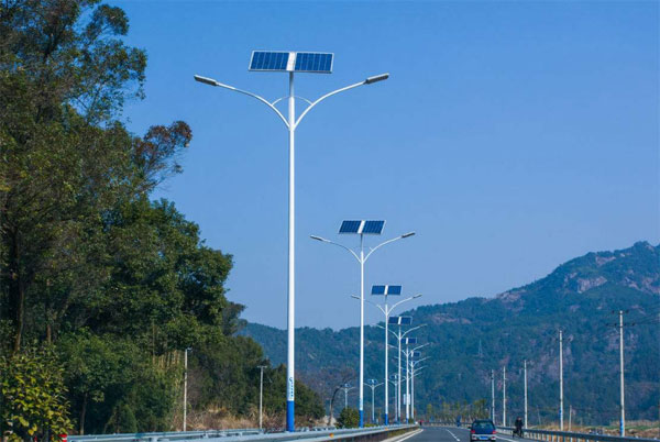 農村太陽能路燈廠家 農村太陽能路燈廠家