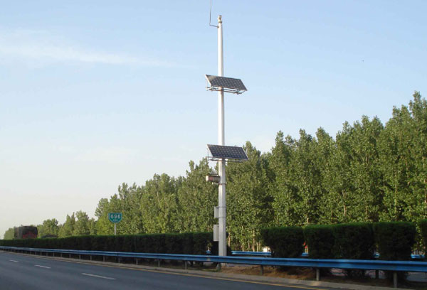 太陽板發電監控攝像頭